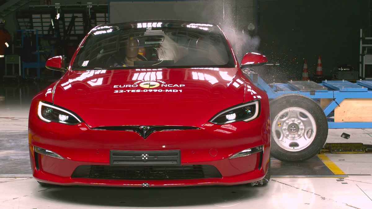 2022 Tesla Model S Çarpışma Testi Sonuçları Belli Oldu