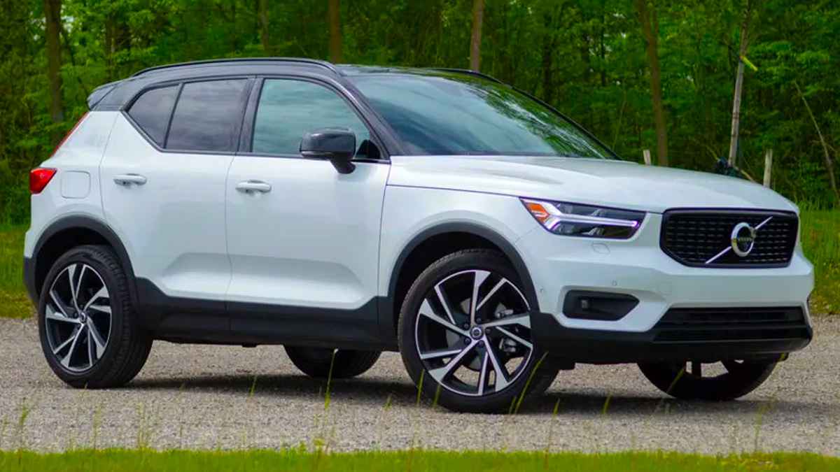2023 Volvo XC40 fiyat listesi