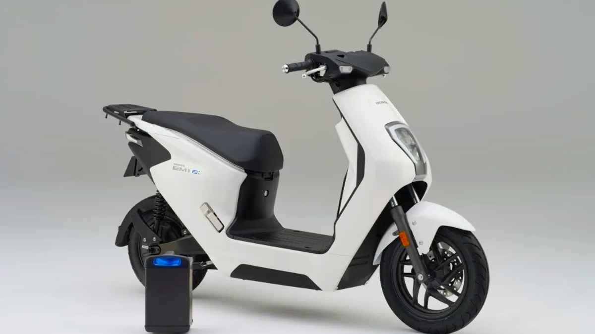 Honda’nın ilk elektrikli motosikleti EM1 e