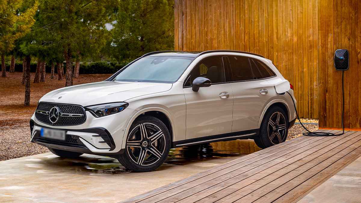 Yeni 2023 Mercedes-Benz GLC fiyatları