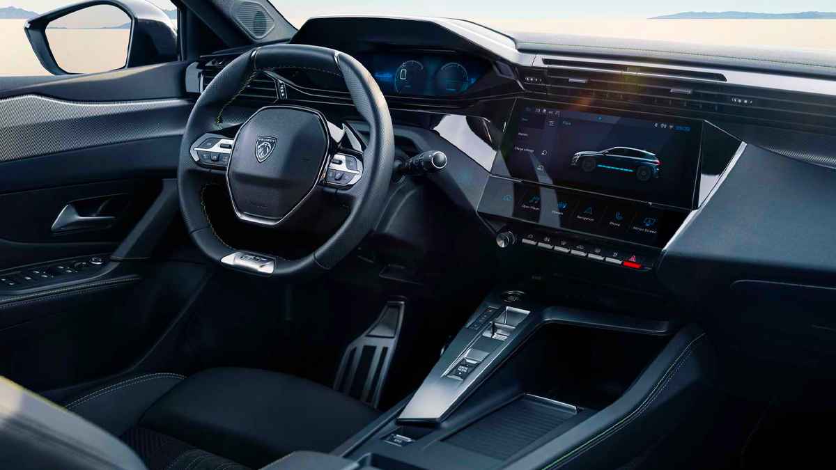 Elektrikli Yeni Peugeot e-308