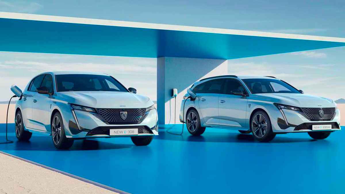 Elektrikli Yeni Peugeot e-308,