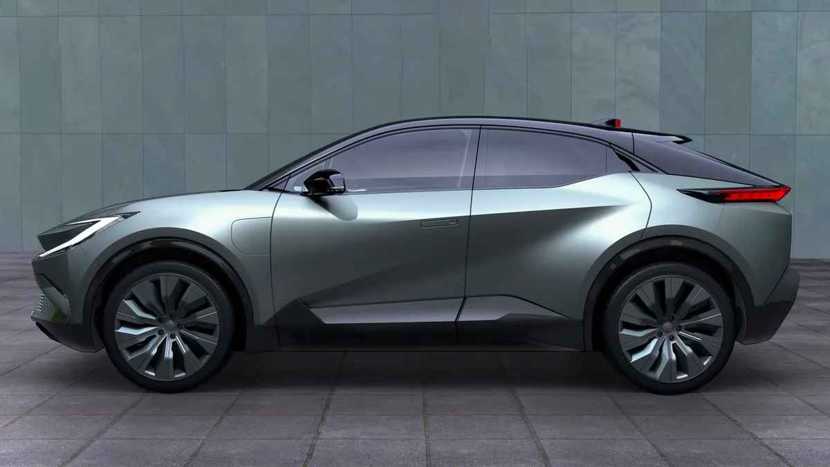 Toyota Yeni bZ Kompakt Elektrikli SUV Konseptini Tanıttı