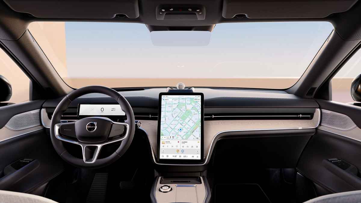 Yeni Volvo EX90