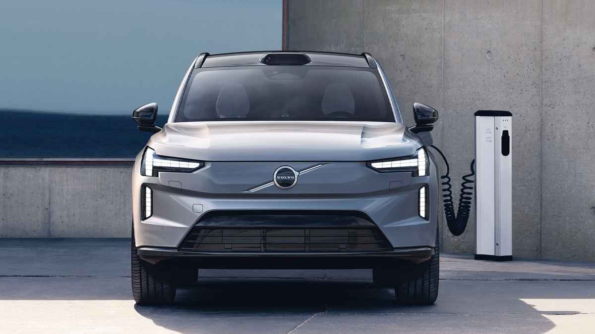 Yeni Volvo EX90
