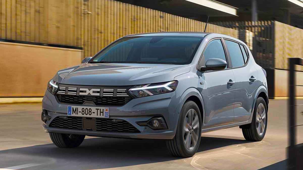 Yeni logolu Dacia Sandero fiyat listesi