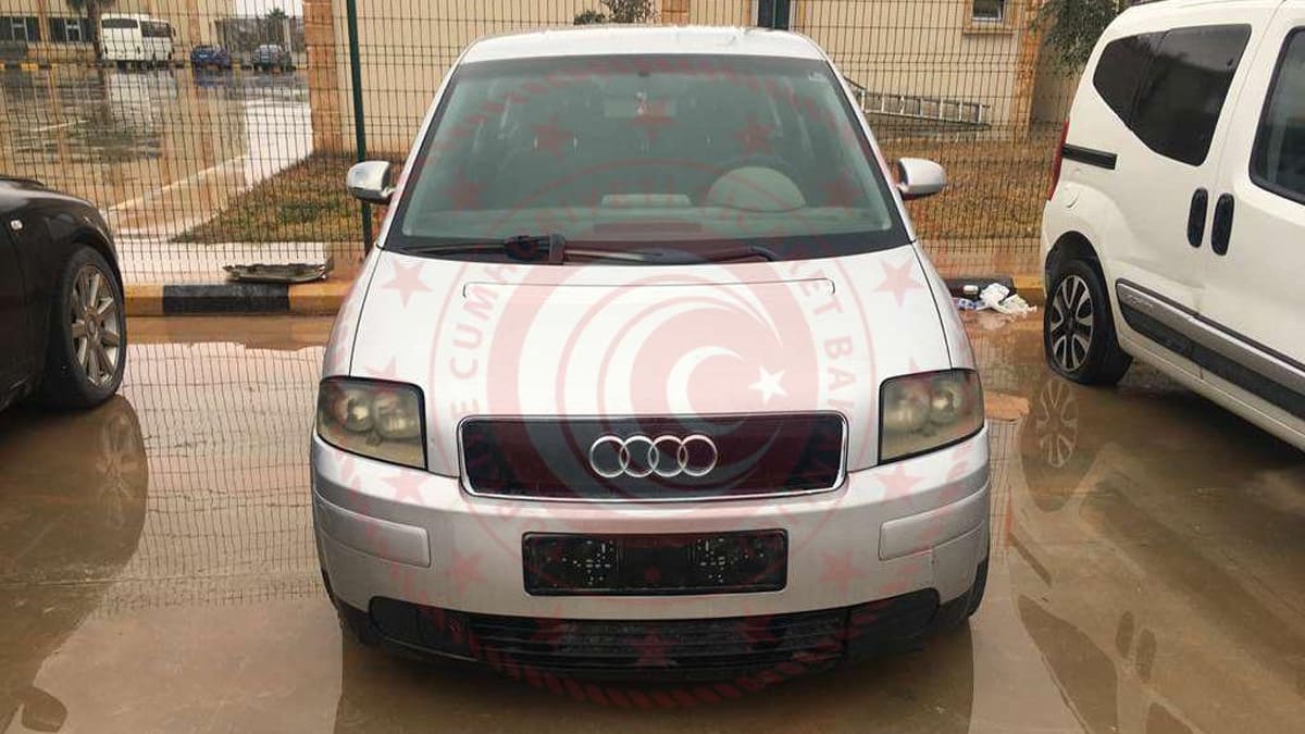 2001 AUDI A2