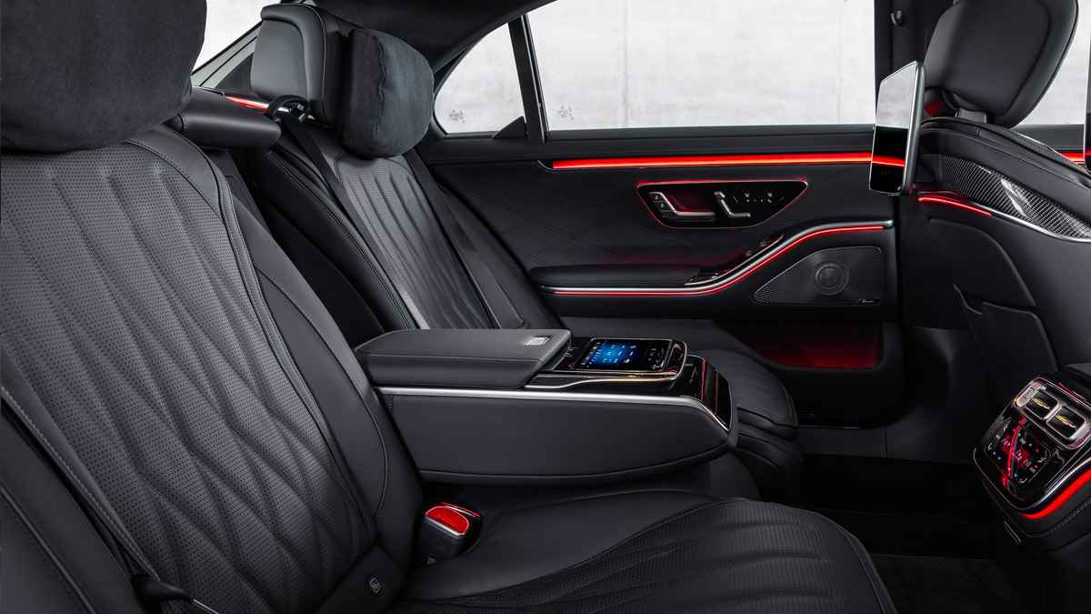 2023 Mercedes-AMG S 63 E Performance