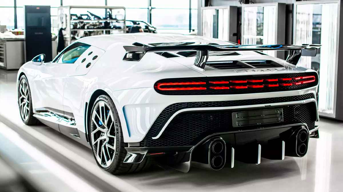 Bugatti Centodieci