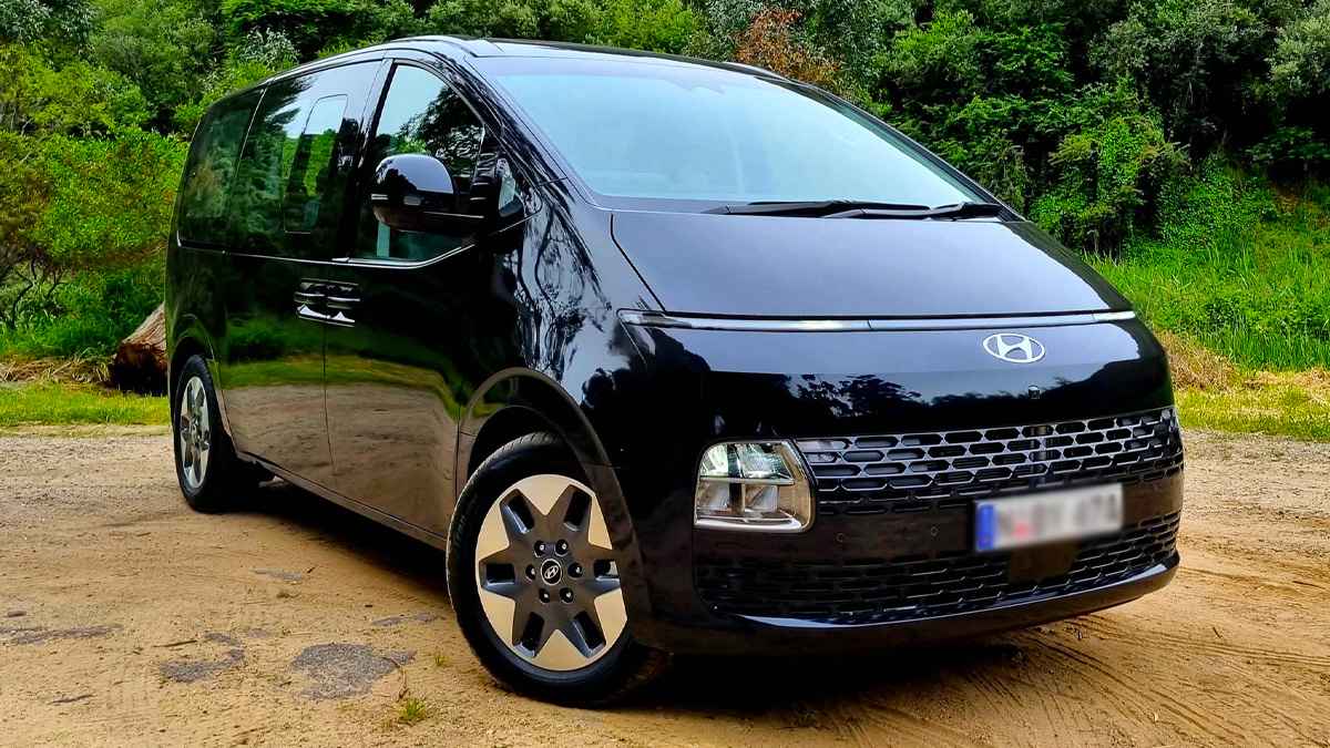Hyundai Staria Aralık 2022 fiyat listesi