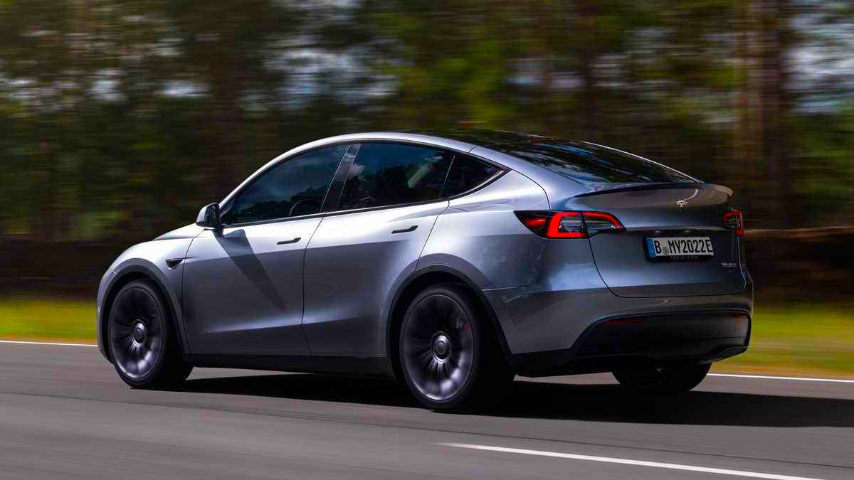 Tesla'dan Yıl Sonu İndirimi