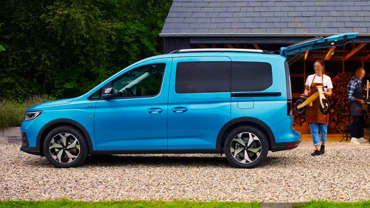 Yeni Ford Tourneo Connect 2023