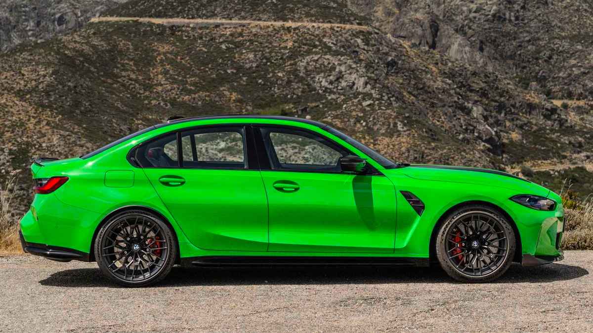 2024 BMW M3 CS boyutları