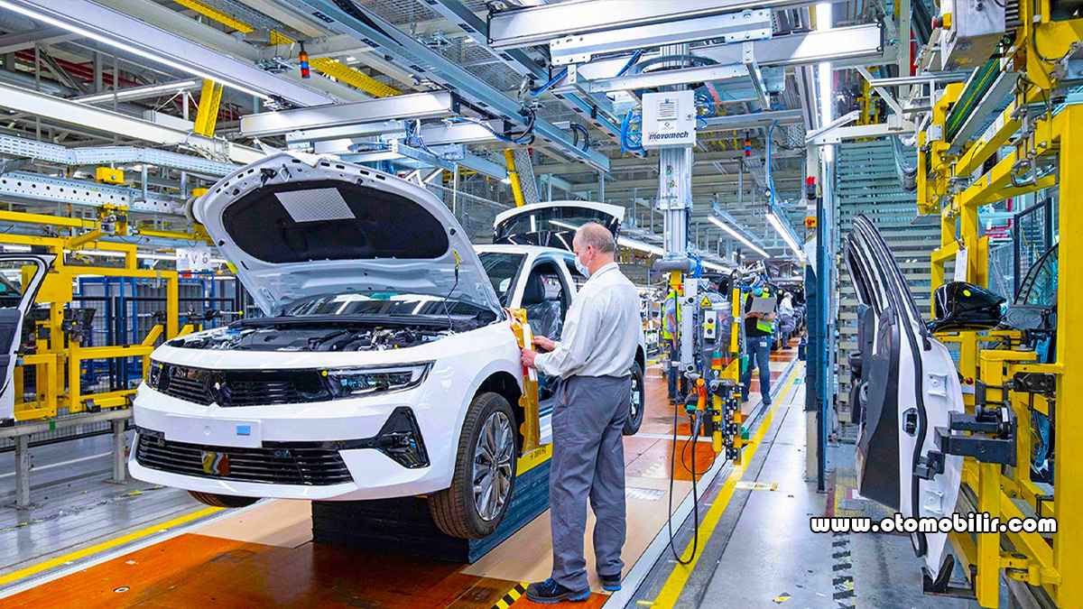 Opel Türkiye: Çip Krizi Bizim İçin Bitti, Lojistik Sorunu Başladı