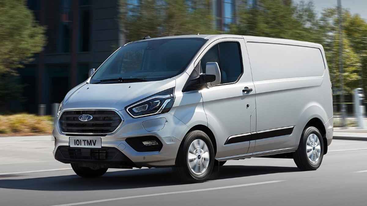 Ford Transit Custom Segmentinin En Çok Satan Aracı Oldu