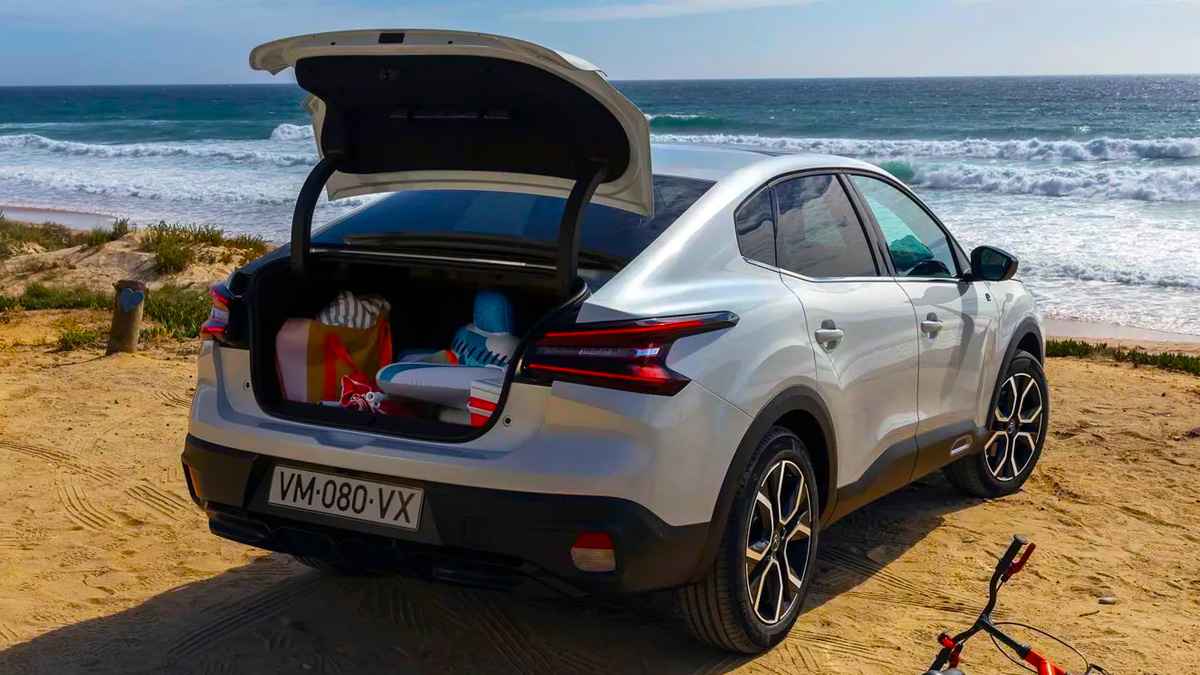 Yeni Citroen C4X 2023 fiyatları