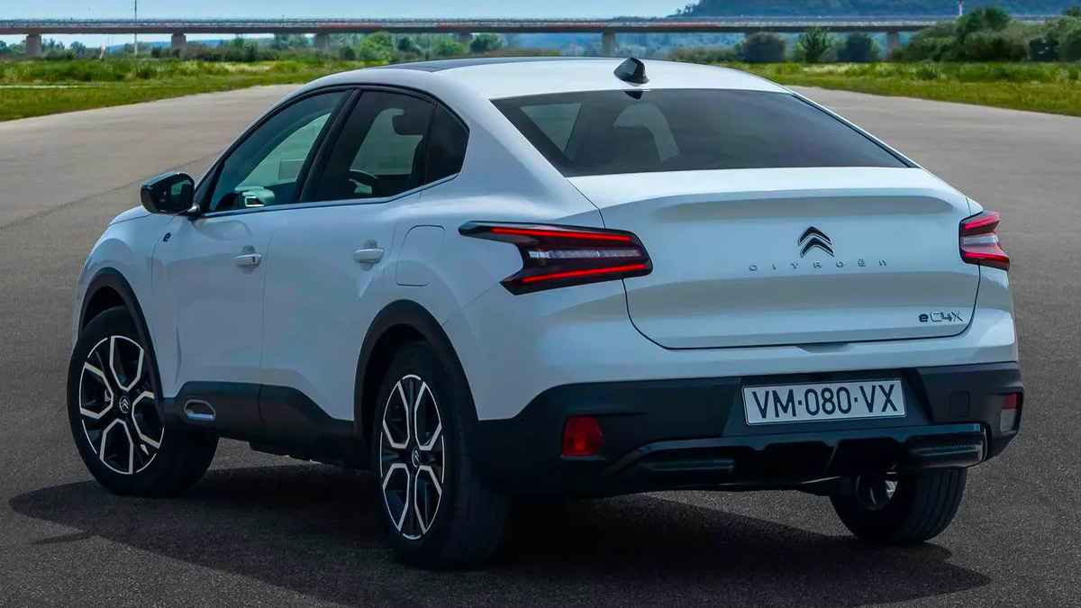 Yeni Citroen C4X 2023 özellikleri