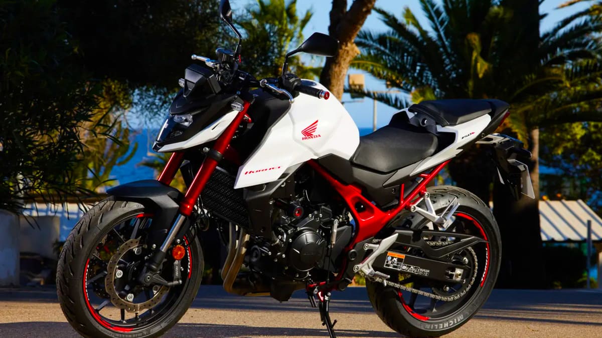 Honda'nın CB750 Hornet Modeli Türkiye'de