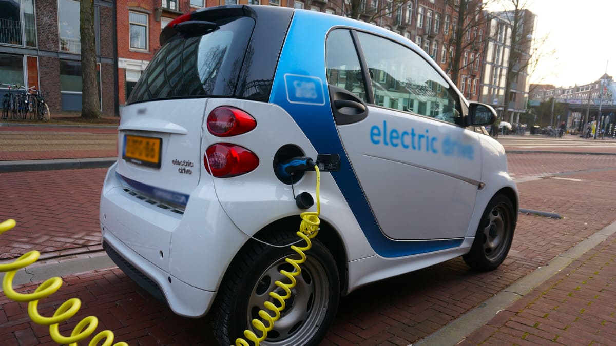 Dünyada Satılan Her 5 Araçtan Birinin Elektrikli Olması Bekleniyor
