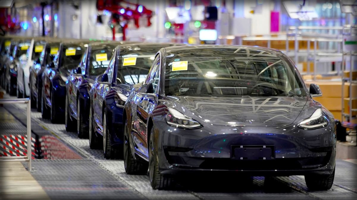 İlk Çeyrekte Tesla'nın Araç Üretimi Yüzde 44 Arttı