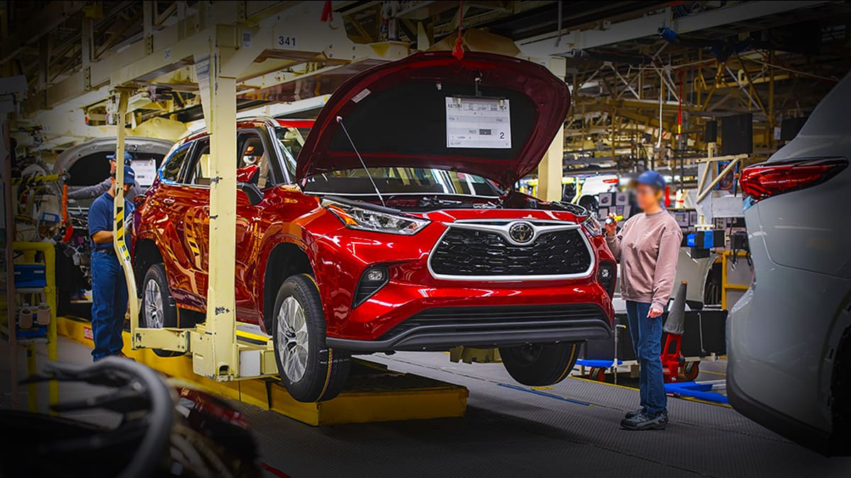 Japon Otomotiv Devi Toyota'da Rusya'daki Fabrikasını Devretti