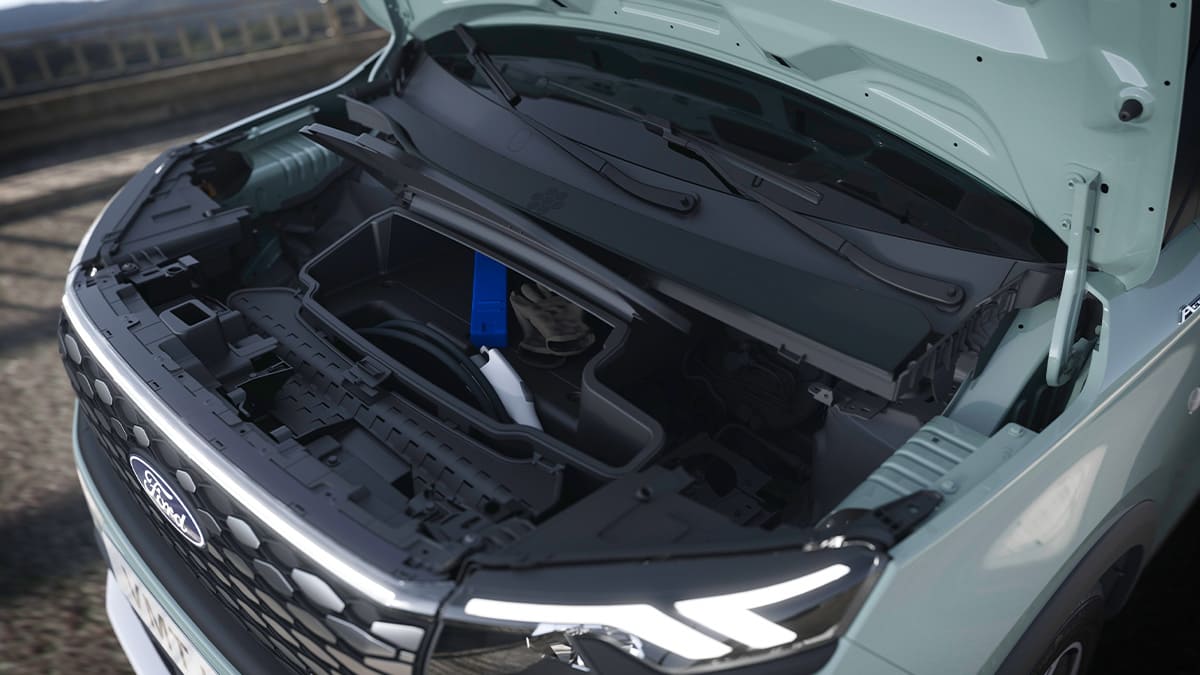 Ford E-Tourneo Courier tanıtıldı