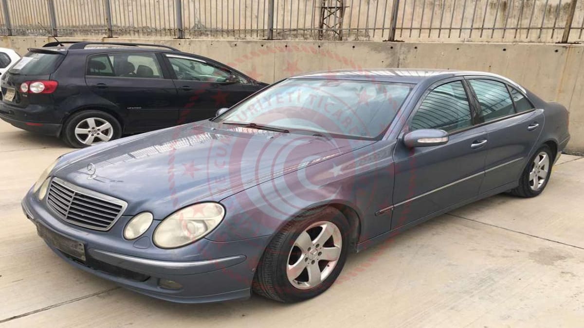 2006 MERCEDES - BENZ E 220 CDI