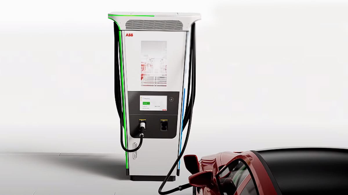 Aynı Anda 4 Araç Şarj Eden ABB Terra 360 Türkiye'de