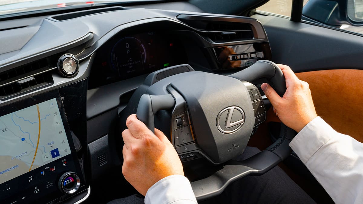 Toyota'nın Geleceğe Yönelik Hedefi 1000 Km Menzilli Otomobiller!