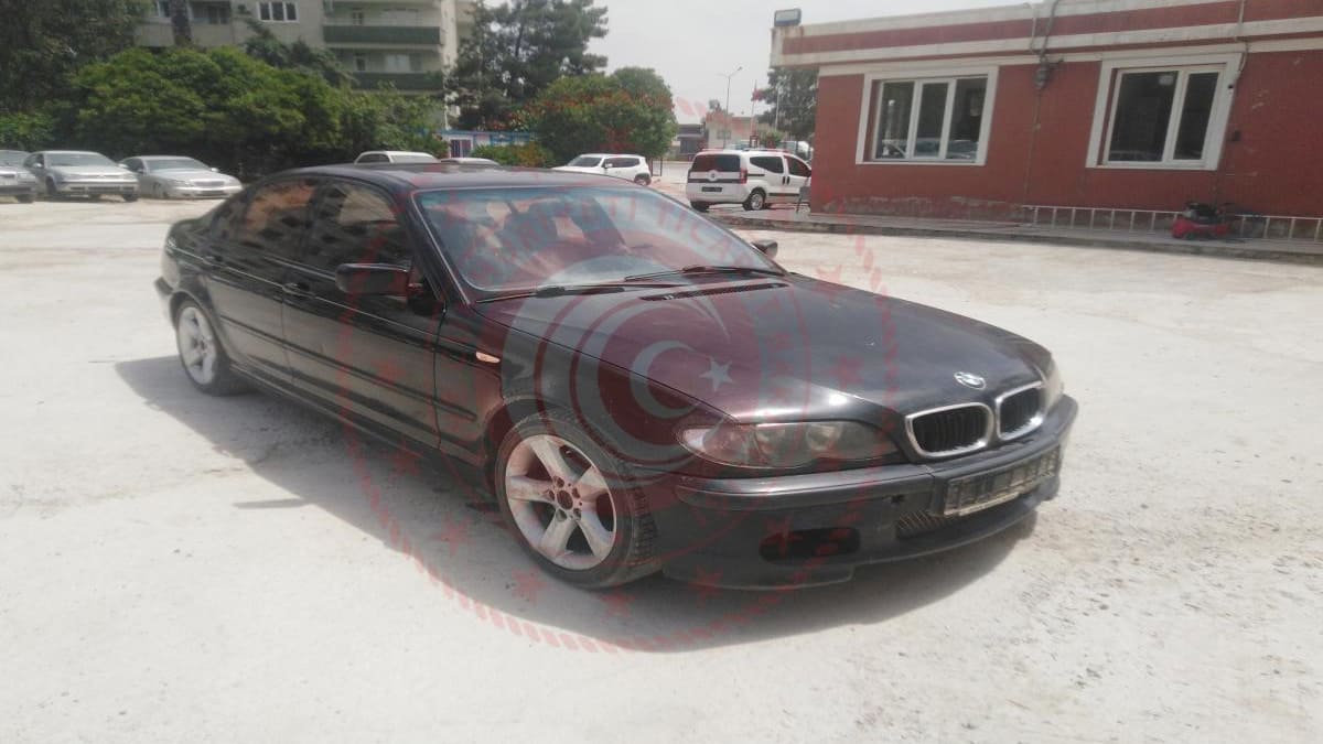 2001 BMW 3.18i
