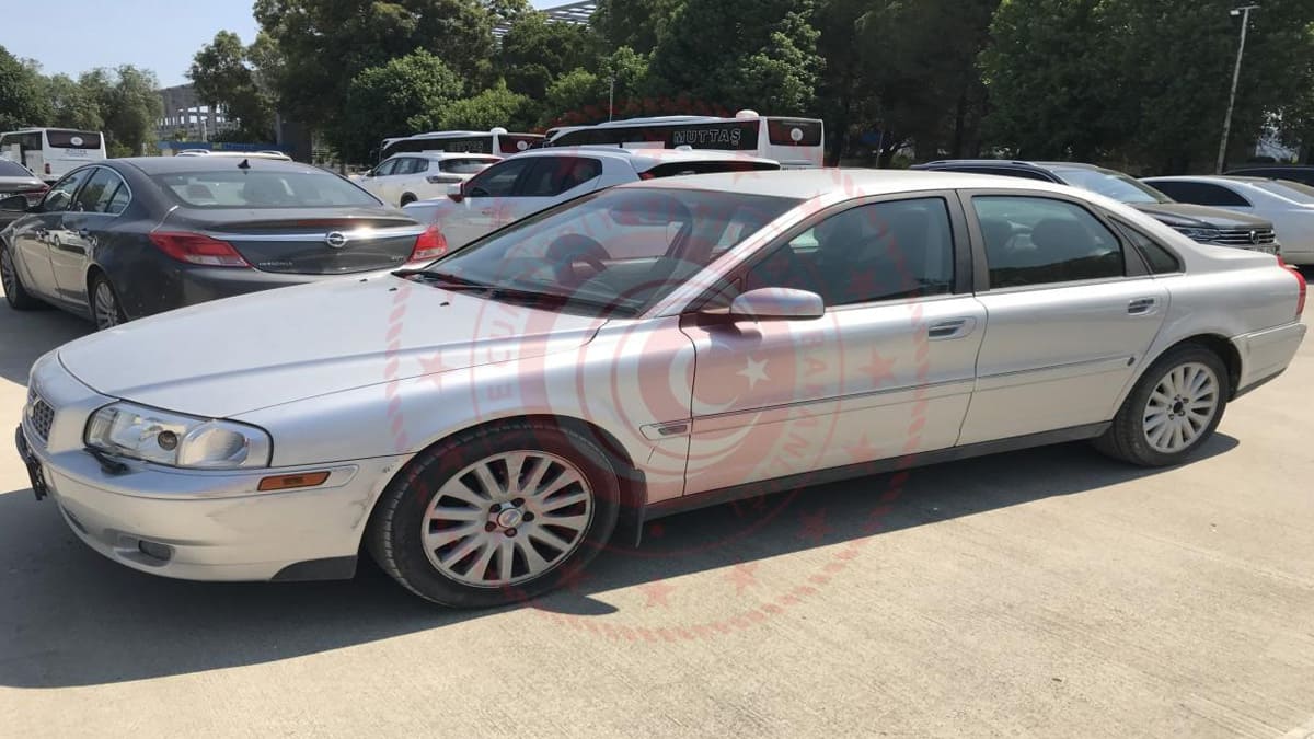 2005 VOLVO S80