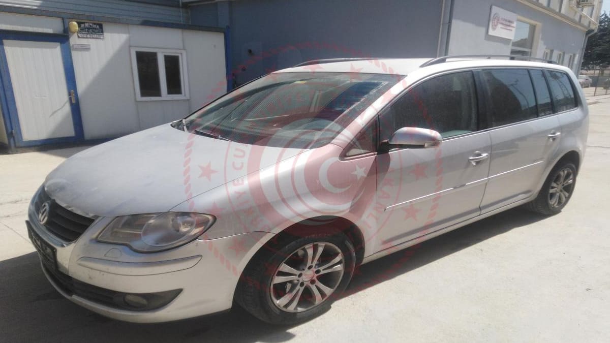 2008 VOLKSWAGEN TOURAN
