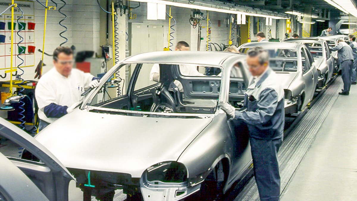 Opel Corsa B, 30'uncu Yaşını Kutluyor!