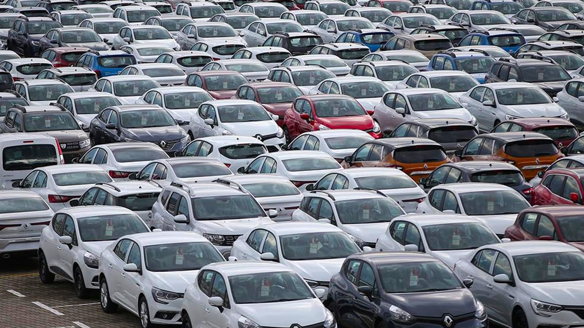 Ticaret Bakanlığı'ndan İkinci El Araç Satışı Açıklaması