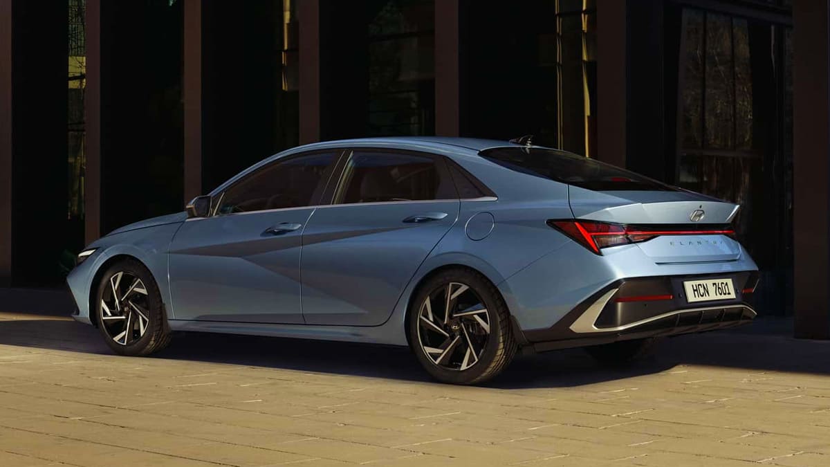 Makyajlı Hyundai Elantra Türkiye'de Satışa Sunuldu! 2023 fiyat