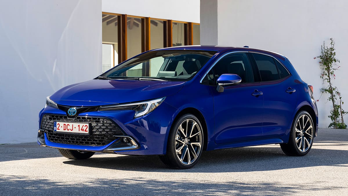 2023 Yeni Toyota Corolla Hatchback Hybrid boyutları