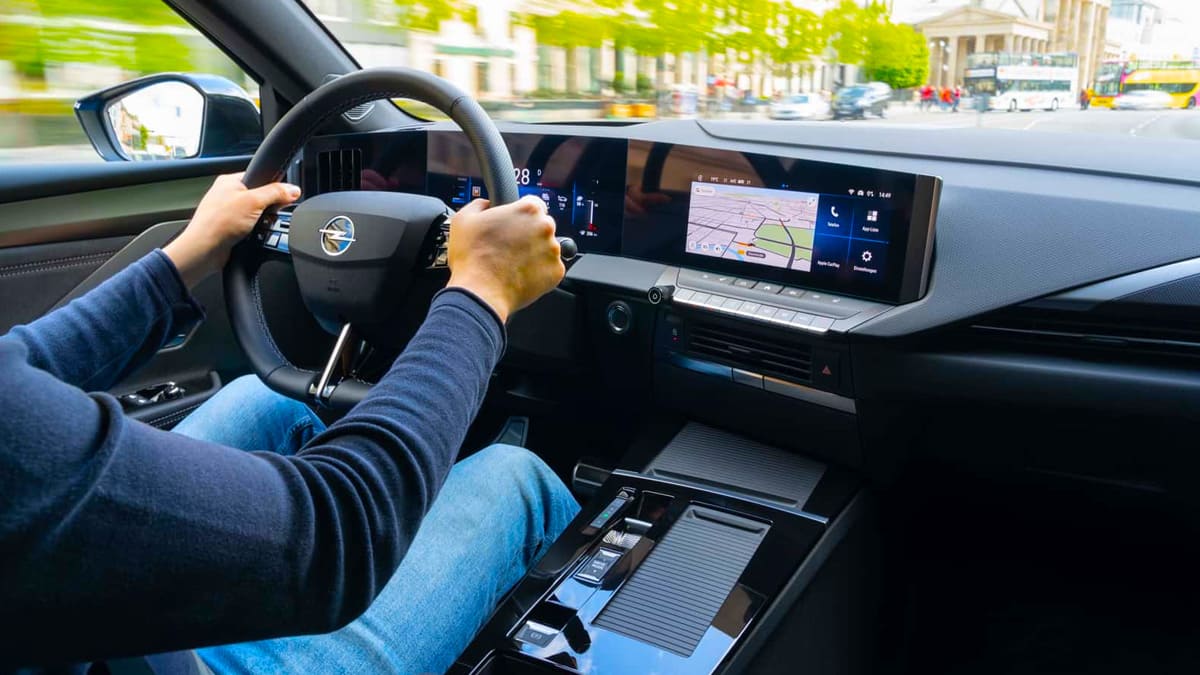 Yeni Opel Astra Elektrik'in Fiyatı ve Özellikleri Açıklandı