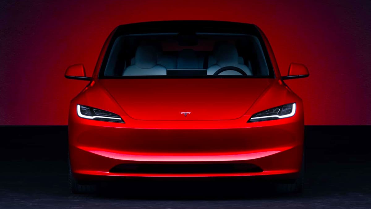 Yeni 2024 Tesla Model 3 Tanıtıldı