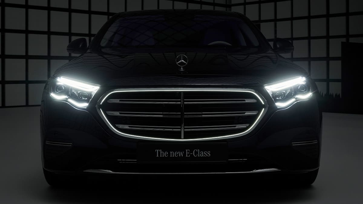Yeni Mercedes-Benz E-Serisi 2024 fiyat