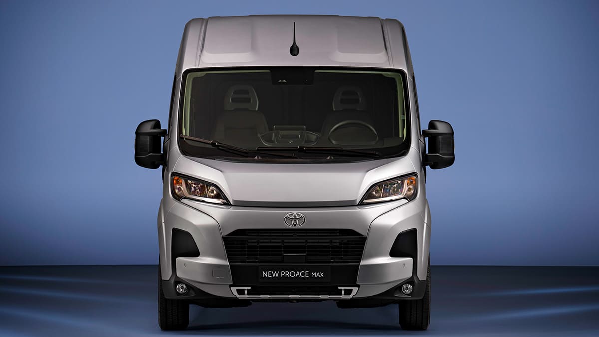 proace max 2024