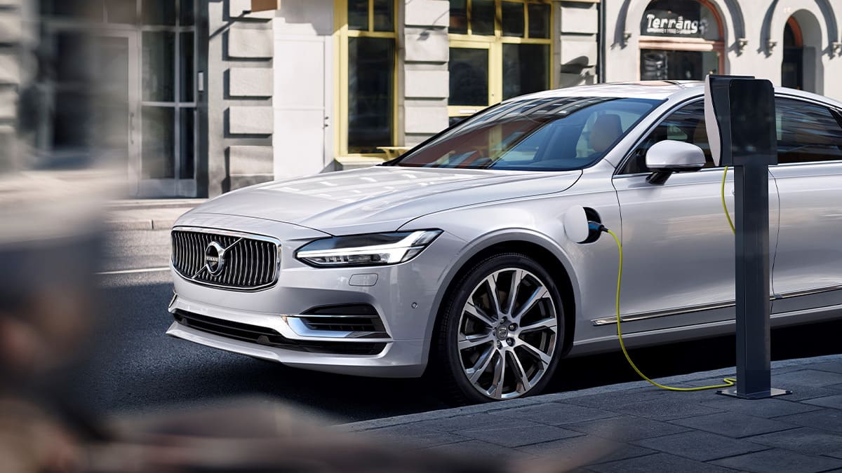 Volvo'nun Yeni Elektrikli Sedanı Hakkında Detaylar