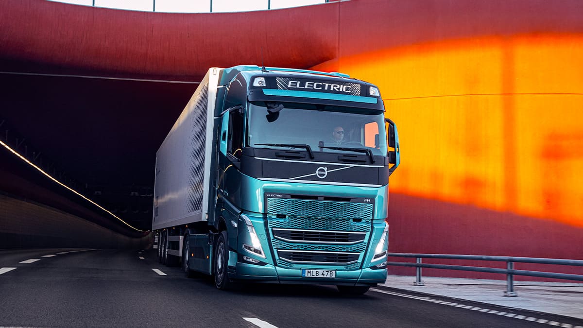 Volvo FH Electric, 2024 Uluslararası Yılın Kamyonu (IToY) Ödülünü Kazandı