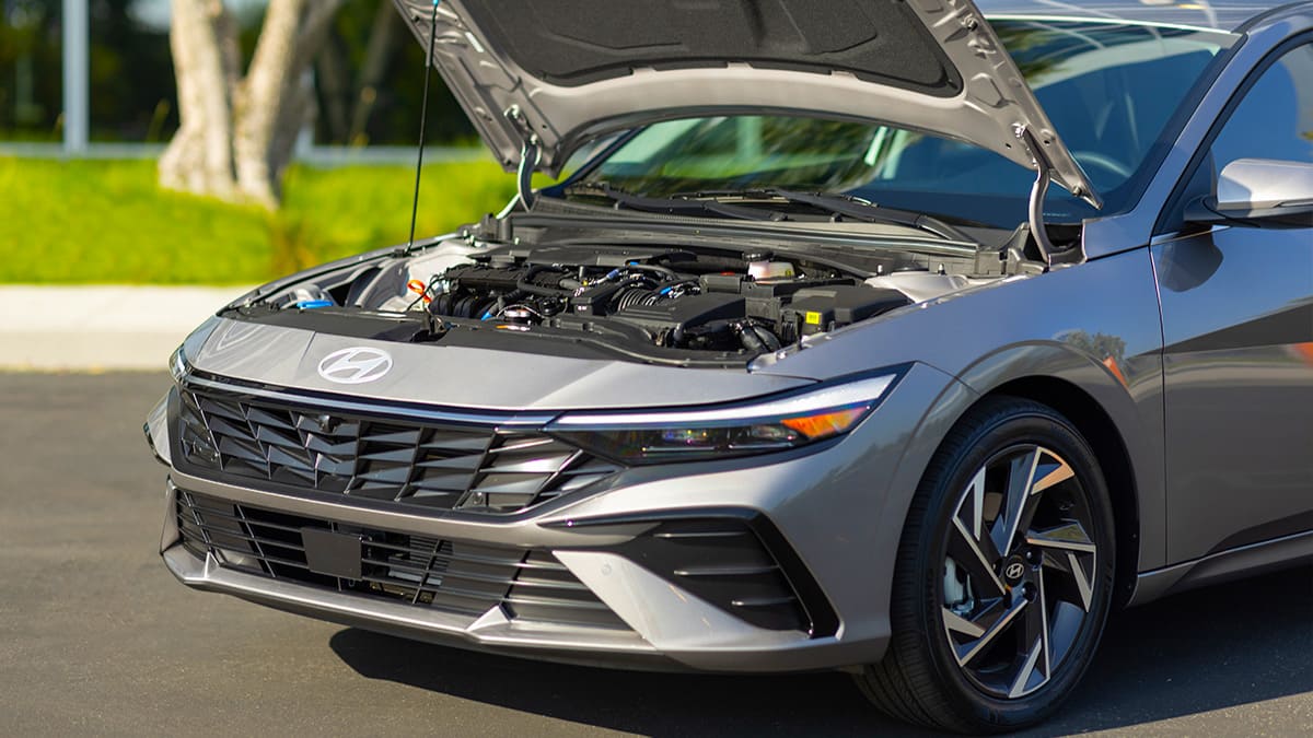 2024 elantra motor