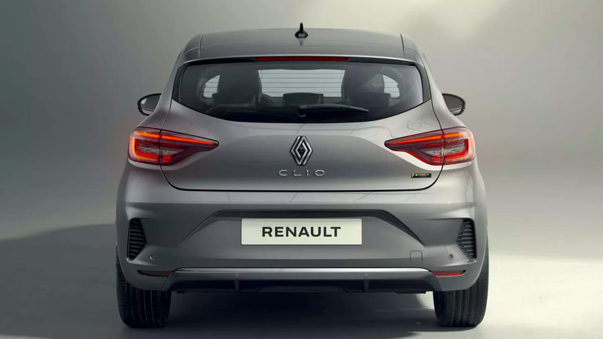 2024 renault clio arka tasarım