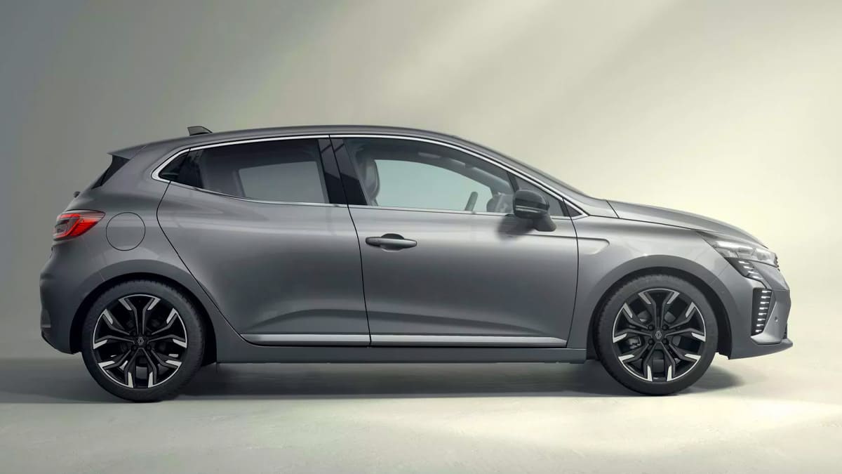 2024 renault clio boyutlar
