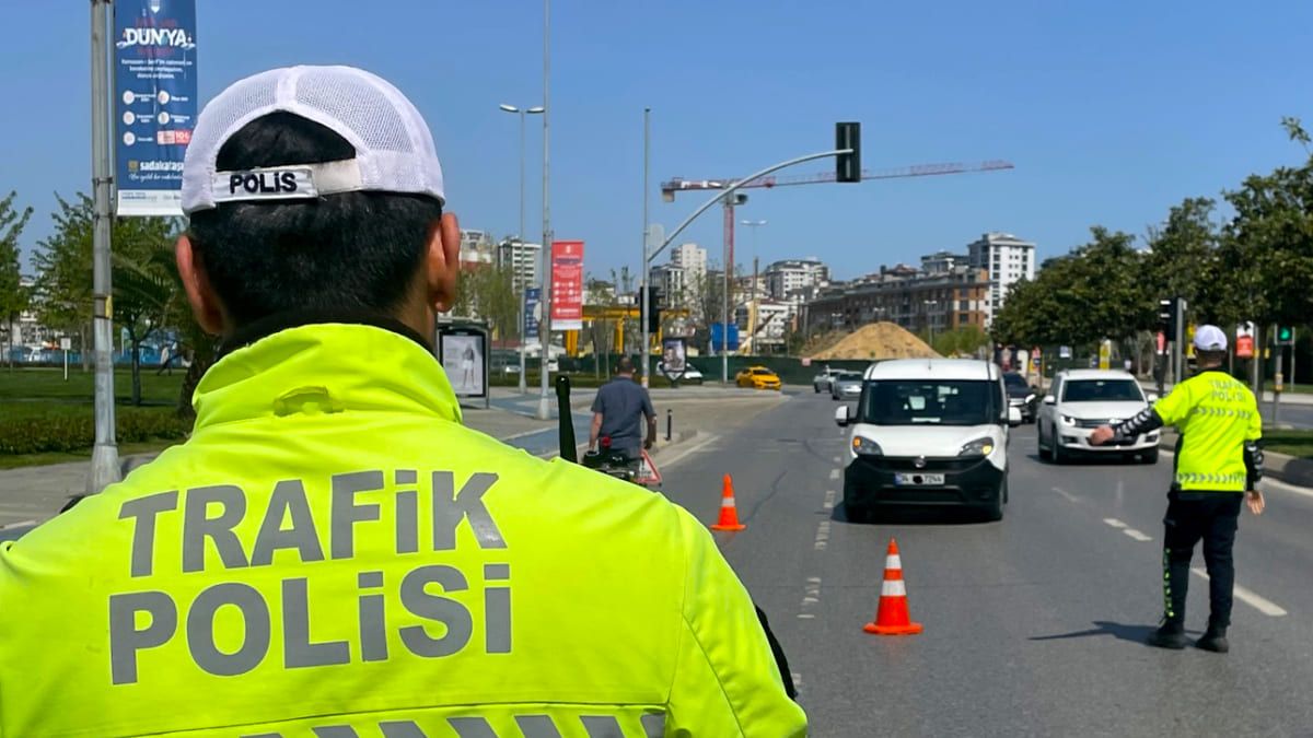 Sahte ve Standart Dışı Plaka Uyarısı