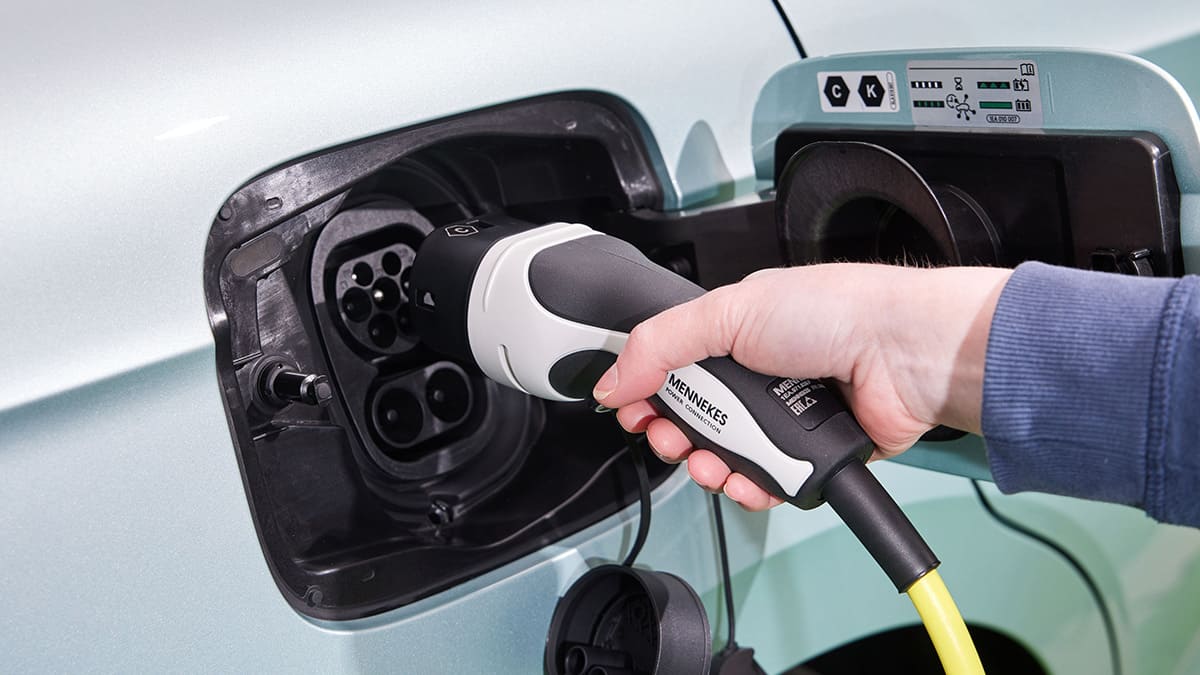 Elektrikli Otomobil Satışları Dizeli Geçti