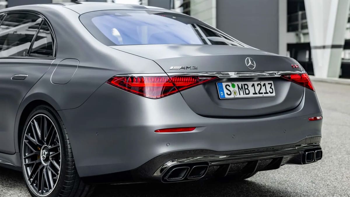 Mercedes-AMG S 63 E PERFORMANCE yakıt tüketimi