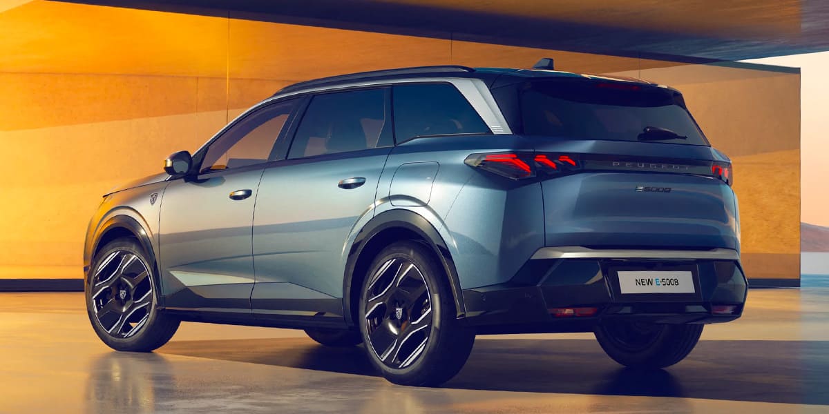 2025 peugeot 5008