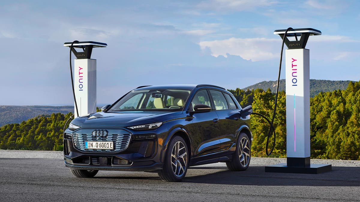 Audi Q6 e-tron quattro şarj süresi